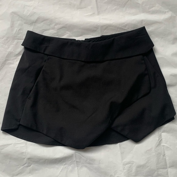 Talula Black Crossfront Skort - Black Size 0 - Picture 1 of 8
